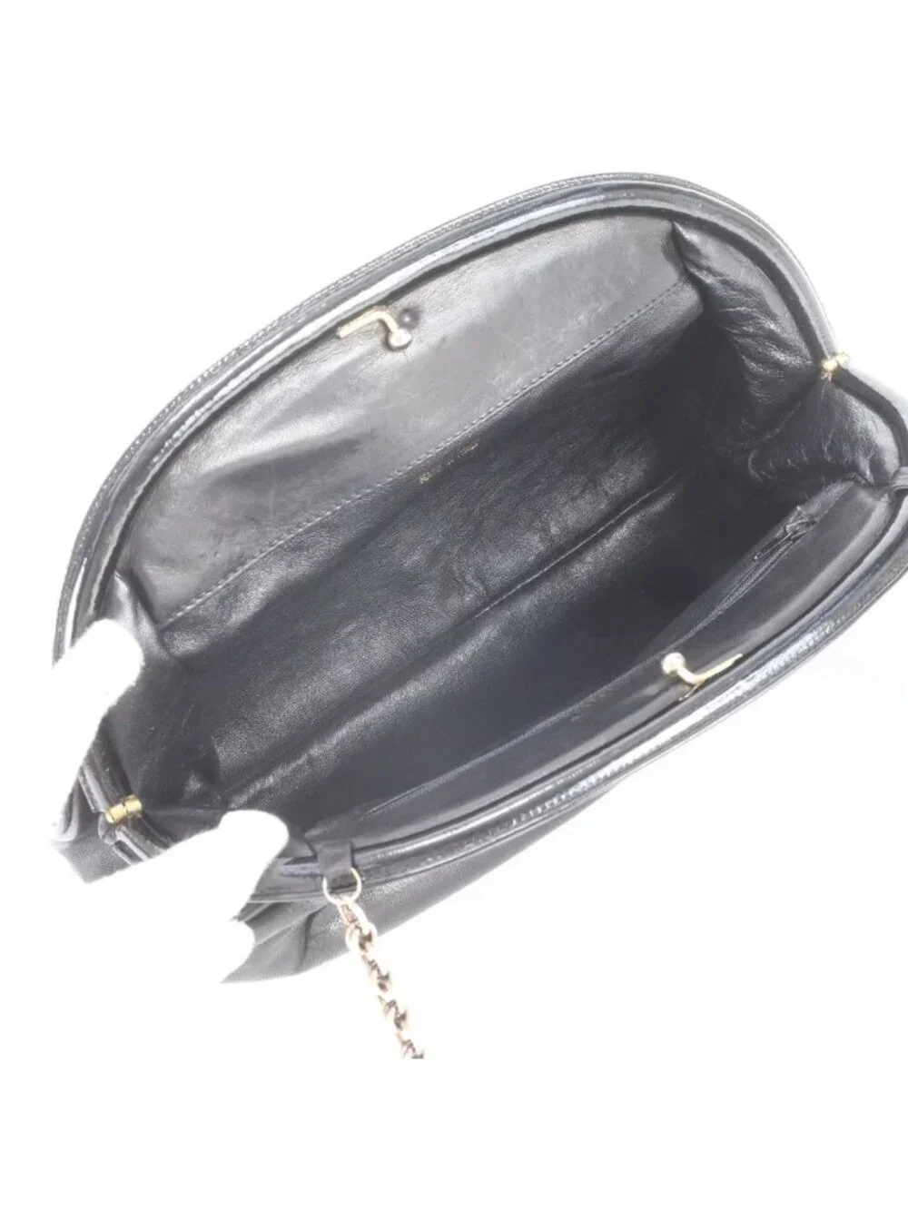 Chanel Kiss Lock Chain CC Logo Leather Shoulder Bag Crossbody Black